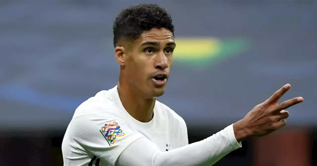 Varane krijgt volle laag na stoppen bij nationale ploeg: 'Hij kan dit niet doen'