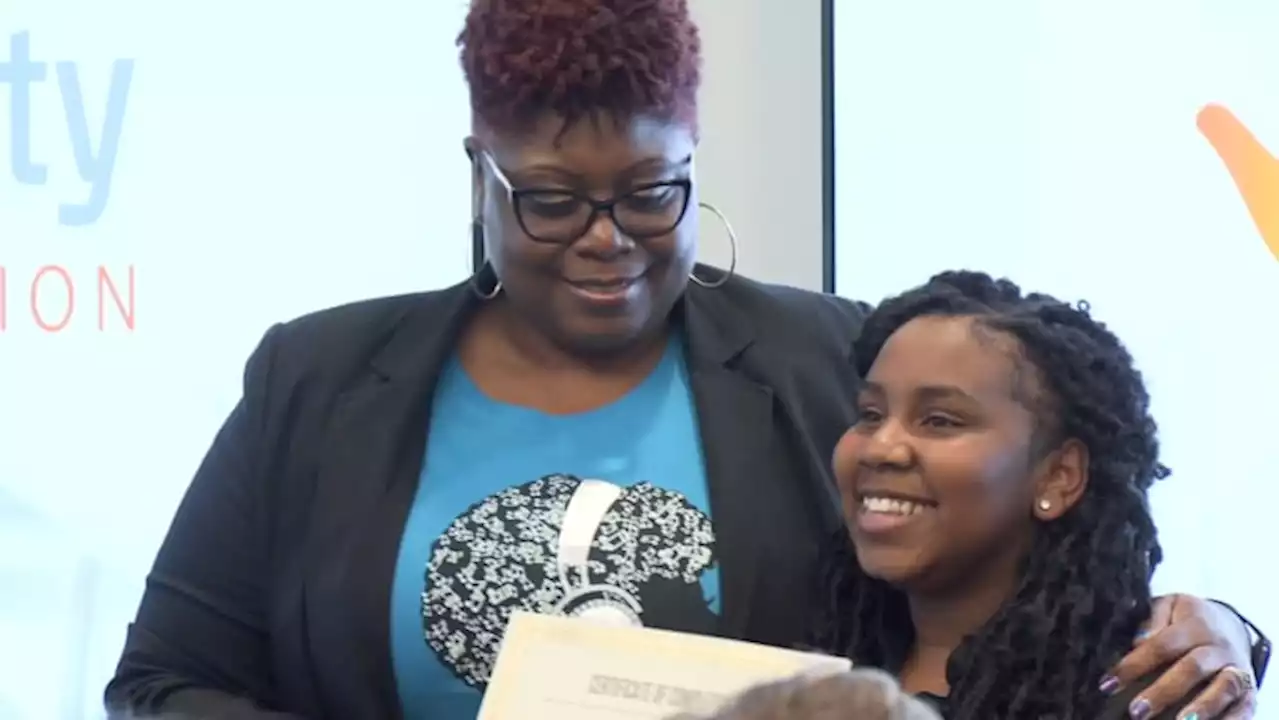 Ribault High School seniors earn scholarships for participating in school-to-work mentoring program