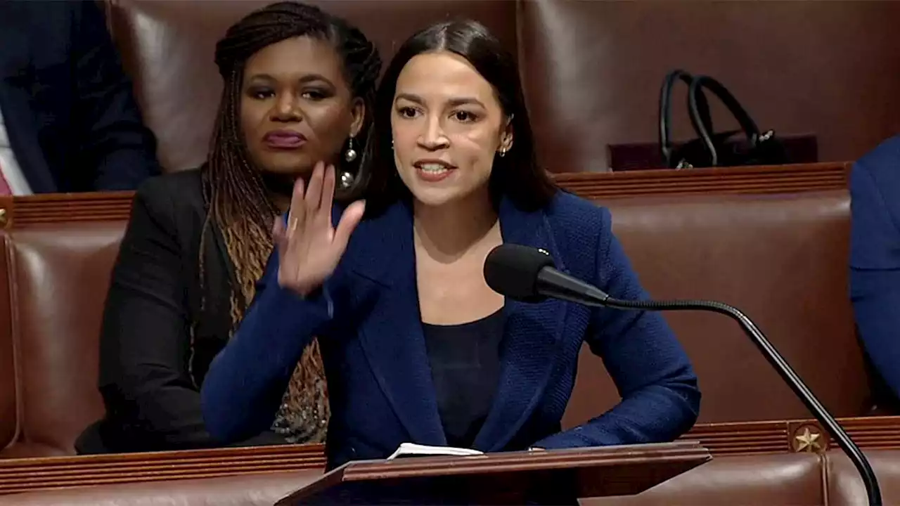 AOC decries vote to remove Omar from House Foreign Affairs Committee