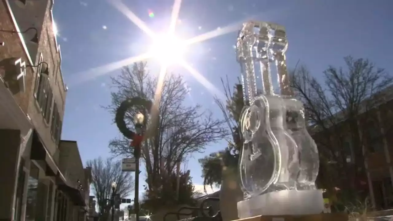 Downers Grove welcomes freezing temps to keep ice sculptures frozen during annual festival