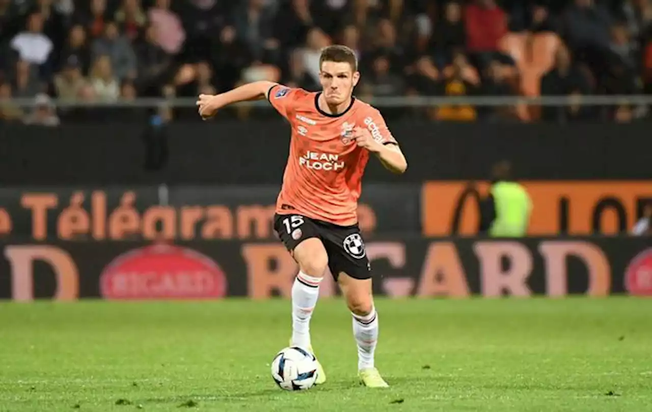 Julien Laporte (Lorient) absent trois à quatre mois