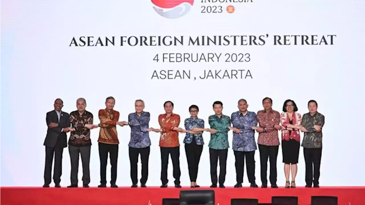 Jokowi Ingin Kirim Jenderal ke Myanmar, Ini Kata Kemlu