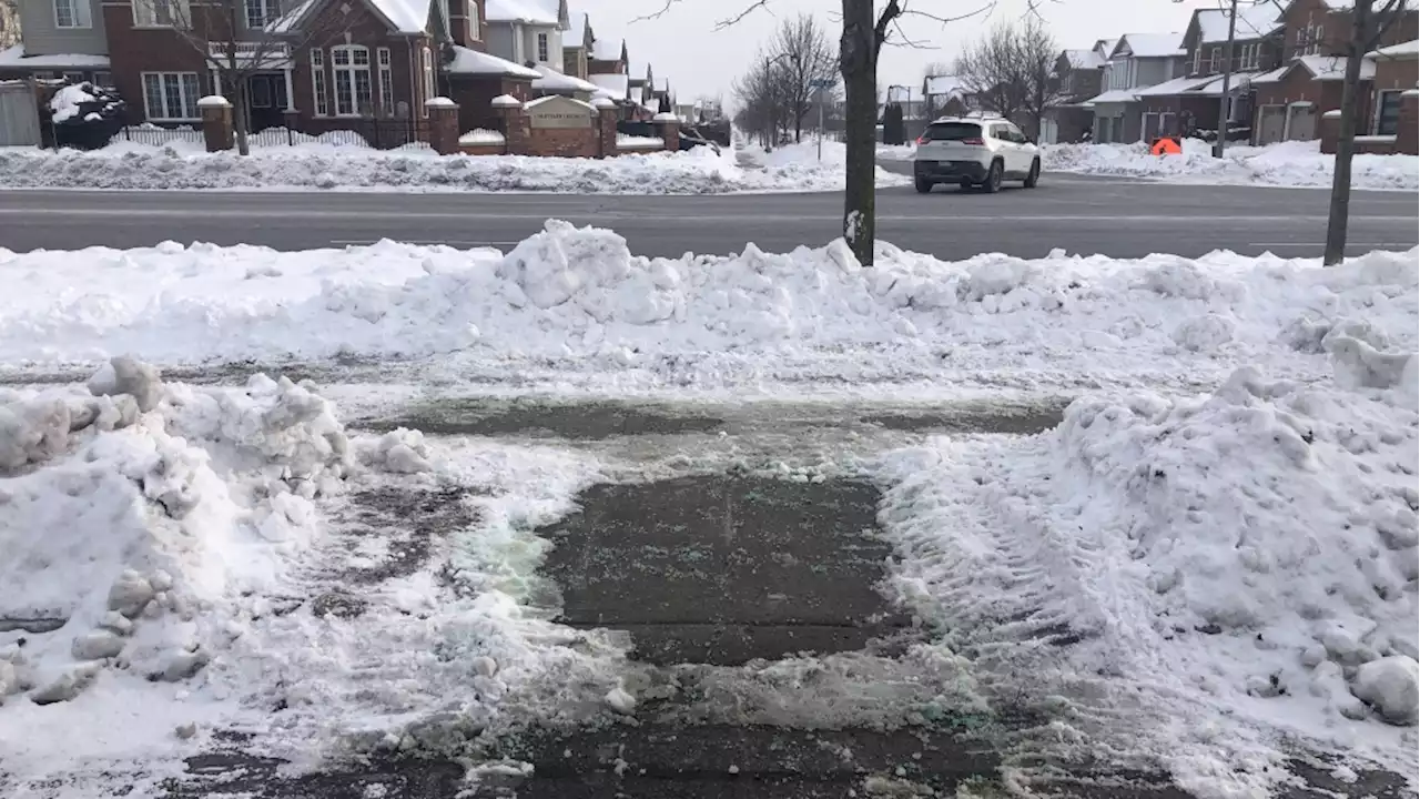 Ontario couple says complaint prompted town to plow their sidewalk for 1st time in 10 years