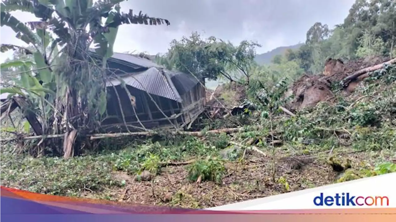 Longsor Terjang Permukiman di Toraja Utara, 6 Rumah Rusak-60 KK Mengungsi