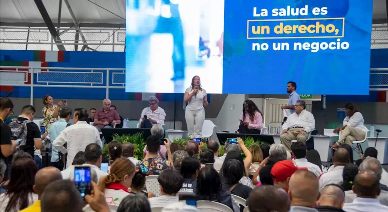 Ministra Corcho socializó con los gremios la reforma a la salud