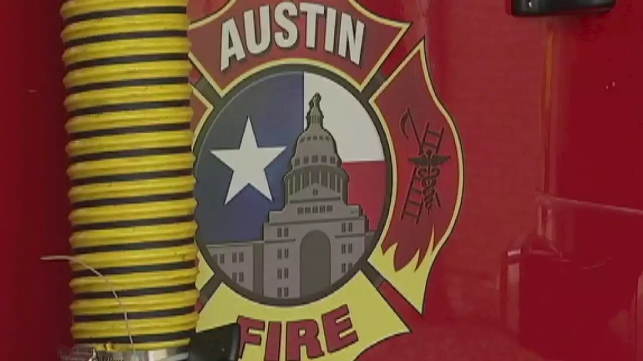 1 taken to hospital after South Austin house fire