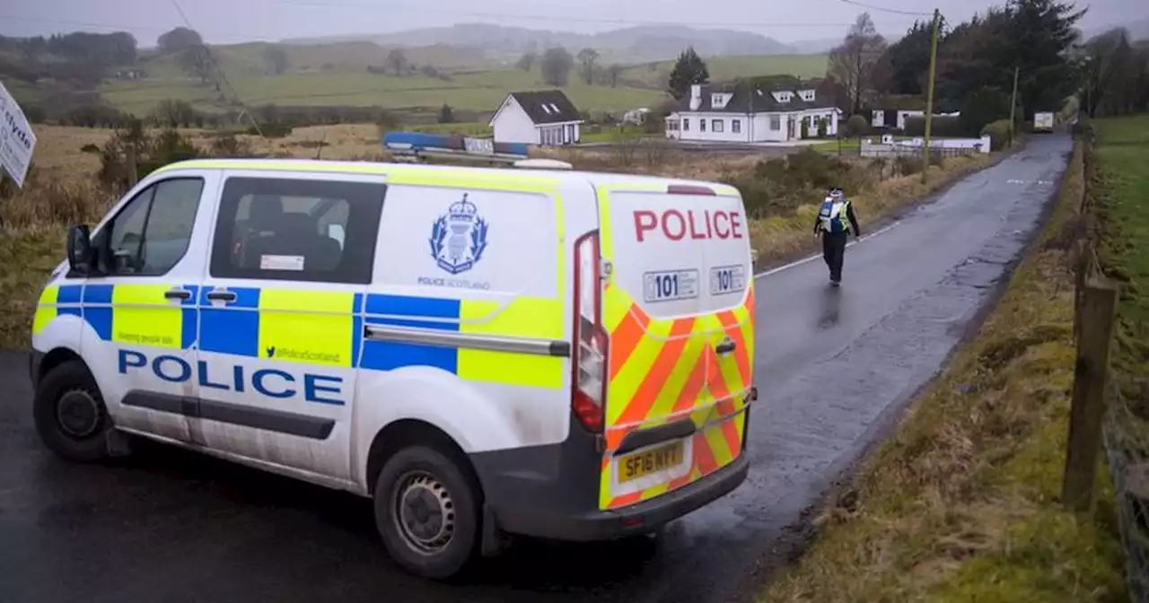 Newton Mearns home sealed off over fears 'explosives inside'