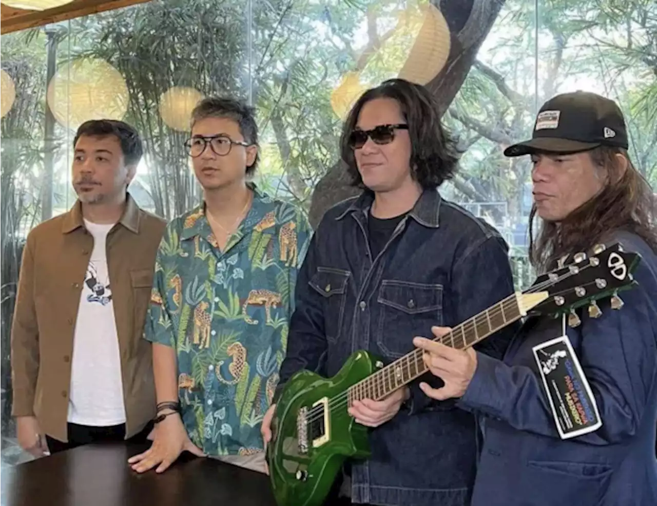 Eraserheads auctions signed guitar for Parokya ni Edgar guitarist with lymphoma