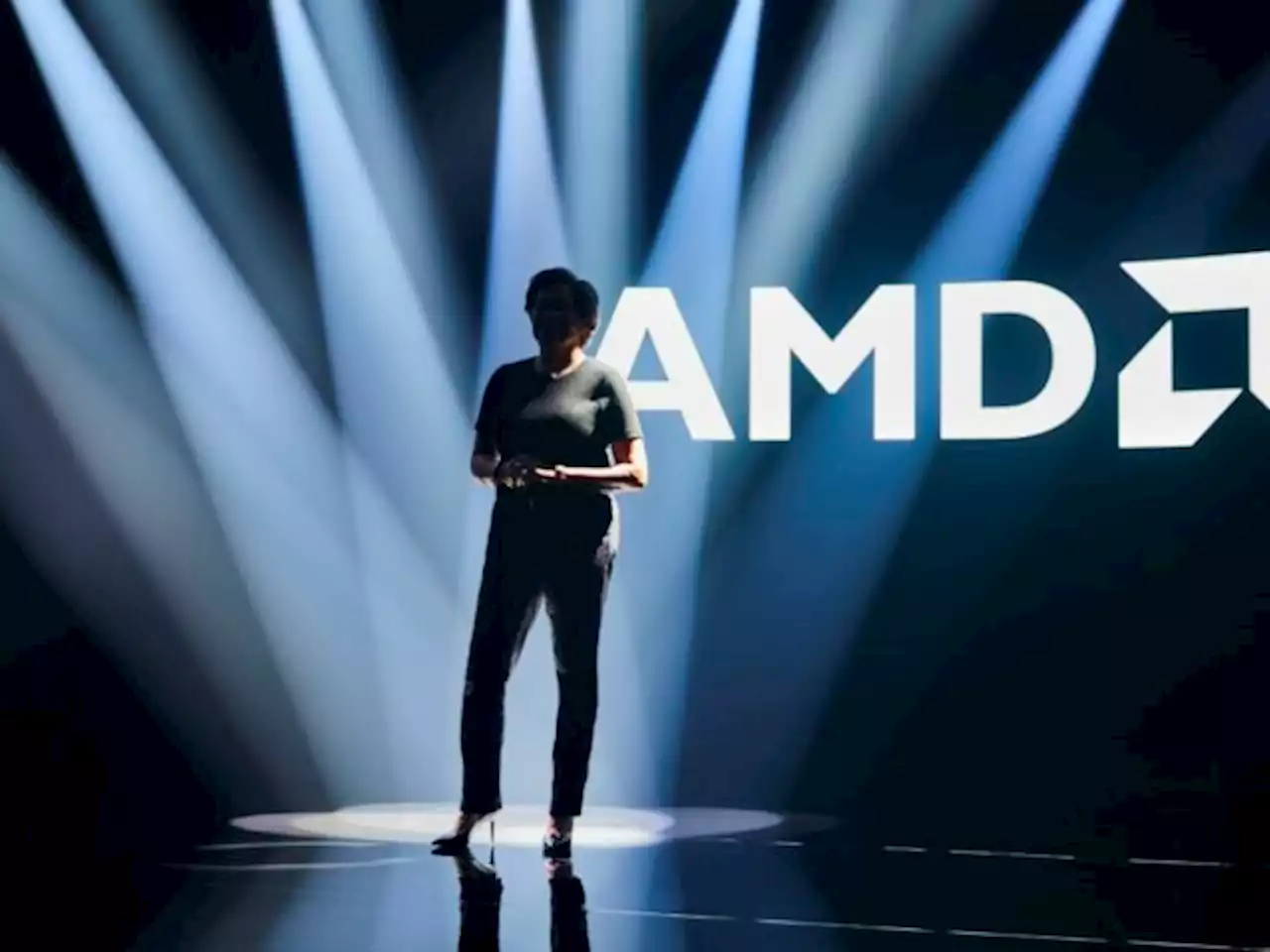 Permintaan Menurun, AMD Diam-diam Naikkan Harga Chip