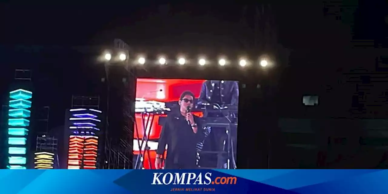 Andre Taulany Nyanyi Mungkinkah di Konser Dewa 19, Ahmad Dhani: Lagu Jelek Ini Bisa Top Ya