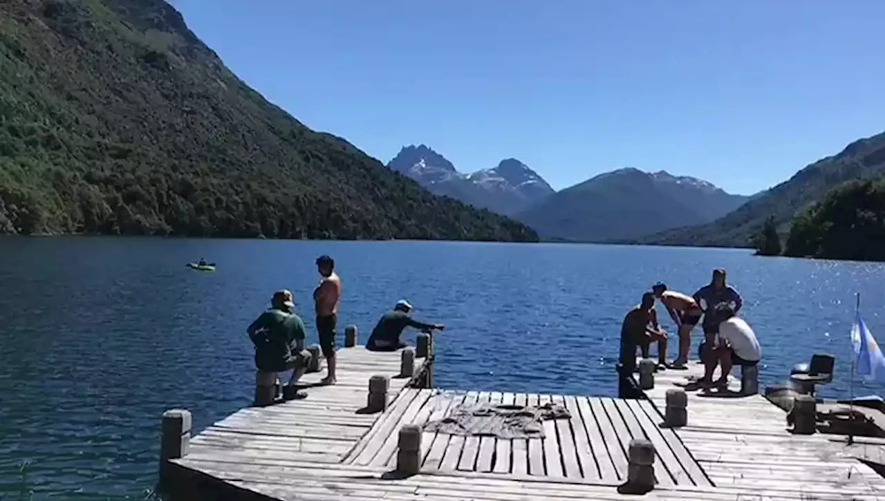 Lago Escondido: culminó la protesta y los manifestantes aceptaron regresar por otro camino