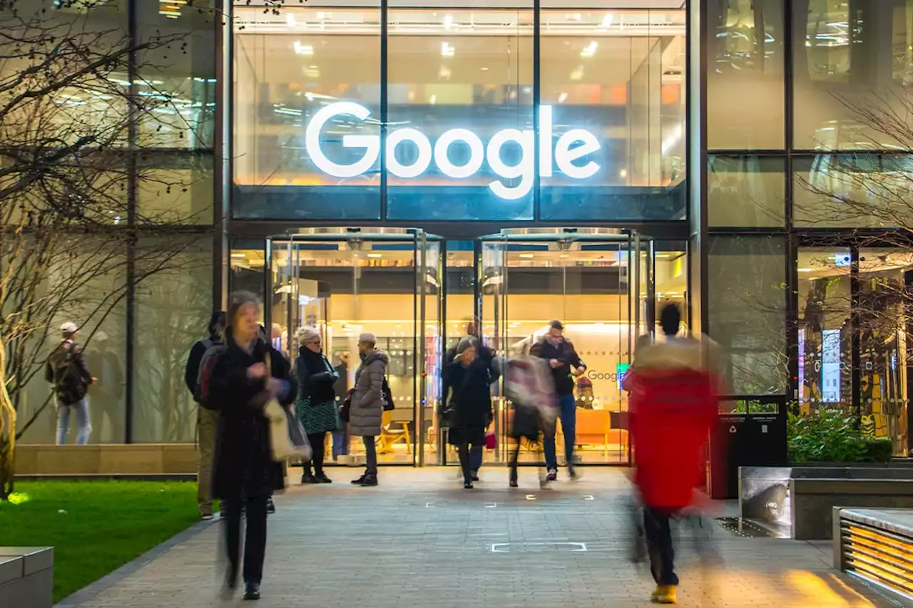 Google invests R7 billion in ChatGPT rival developer