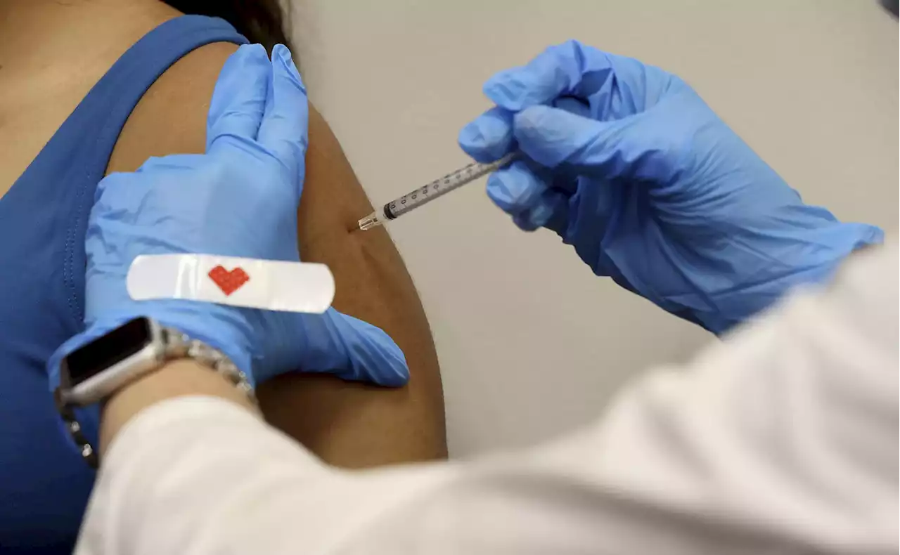 If You Don't Have Insurance, You Might Soon Pay for Covid Vaccines