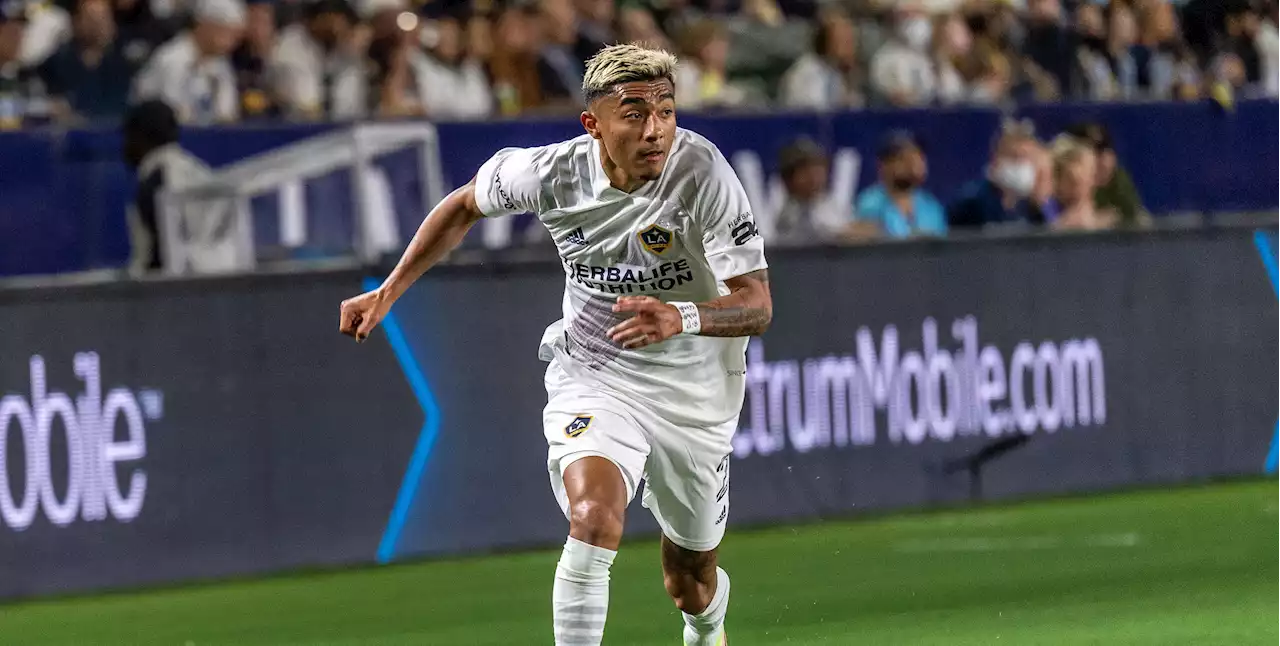 LA Galaxy's Julian Araujo Misses Barcelona Transfer by 18 Seconds