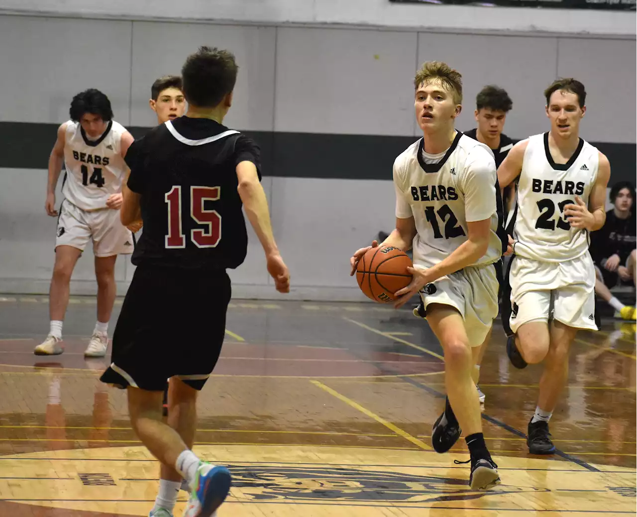 BEC Bears, Riverview Ravens advance to semifinal games at New Waterford Coal Bowl Classic Friday evening | SaltWire