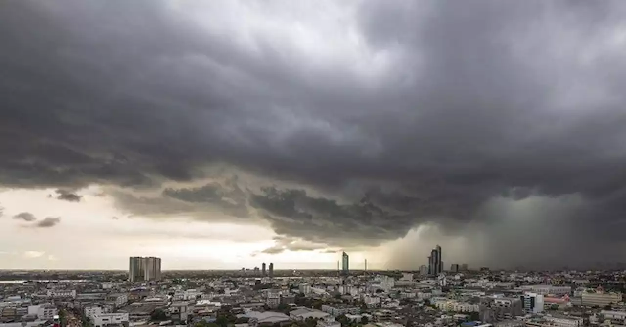 พยากรณ์อากาศวันนี้ กรมอุตุฯ เตือน 37 จังหวัด ฝนถล่ม กทม.ไม่รอดโดนด้วย