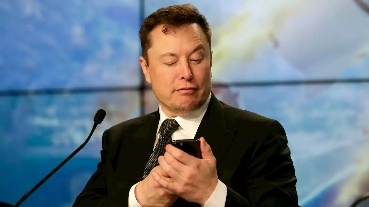 Absuelven a Elon Musk de la demanda colectiva presentada por los inversores de Tesla