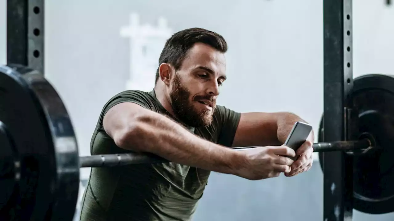 When it comes to lifting weights, smartwatches will never beat a simple Notes app