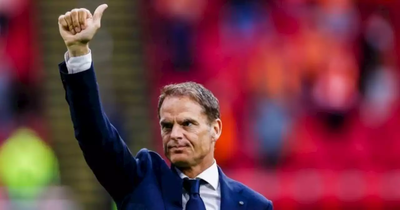 De Boer staat klaar als Ajax hem nodig heeft: 'Heb Van der Sar wel gesproken ja'