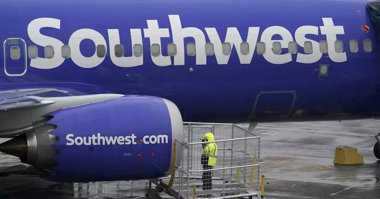 Southwest to testify before US Senate after mass cancelations