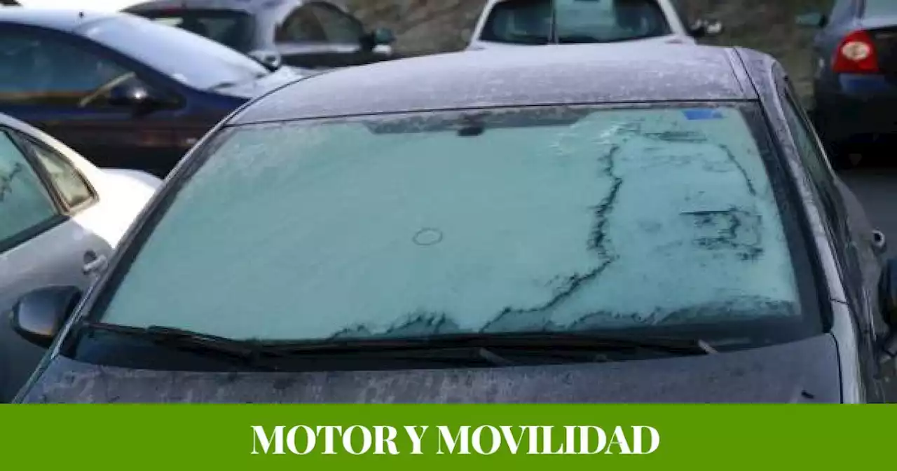 Consejos para limpiar el hielo del parabrisas del coche