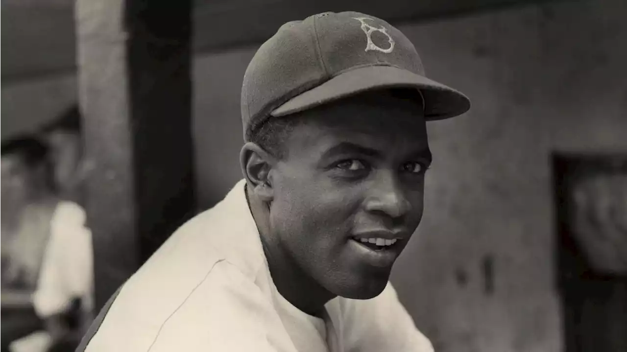 Baseball celebrates 75th anniversary of Jackie Robinson breaking color barrier