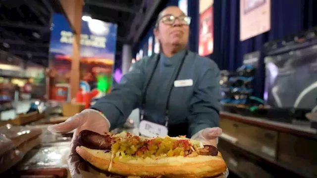 Churro hot dogs and chimichangas: Your guide to eating at the Super Bowl Experience in Phoenix