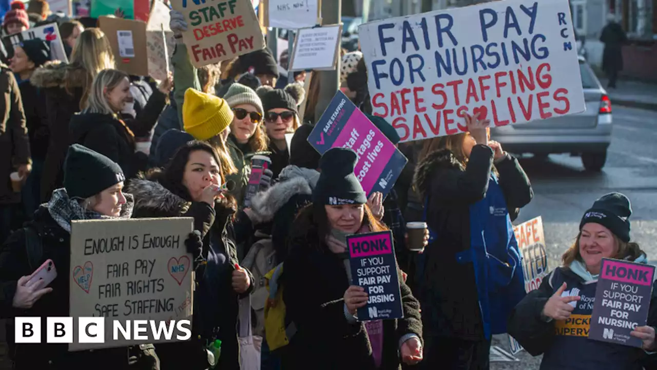 Nurses offer to call off strikes in England if Sunak makes fresh pay offer