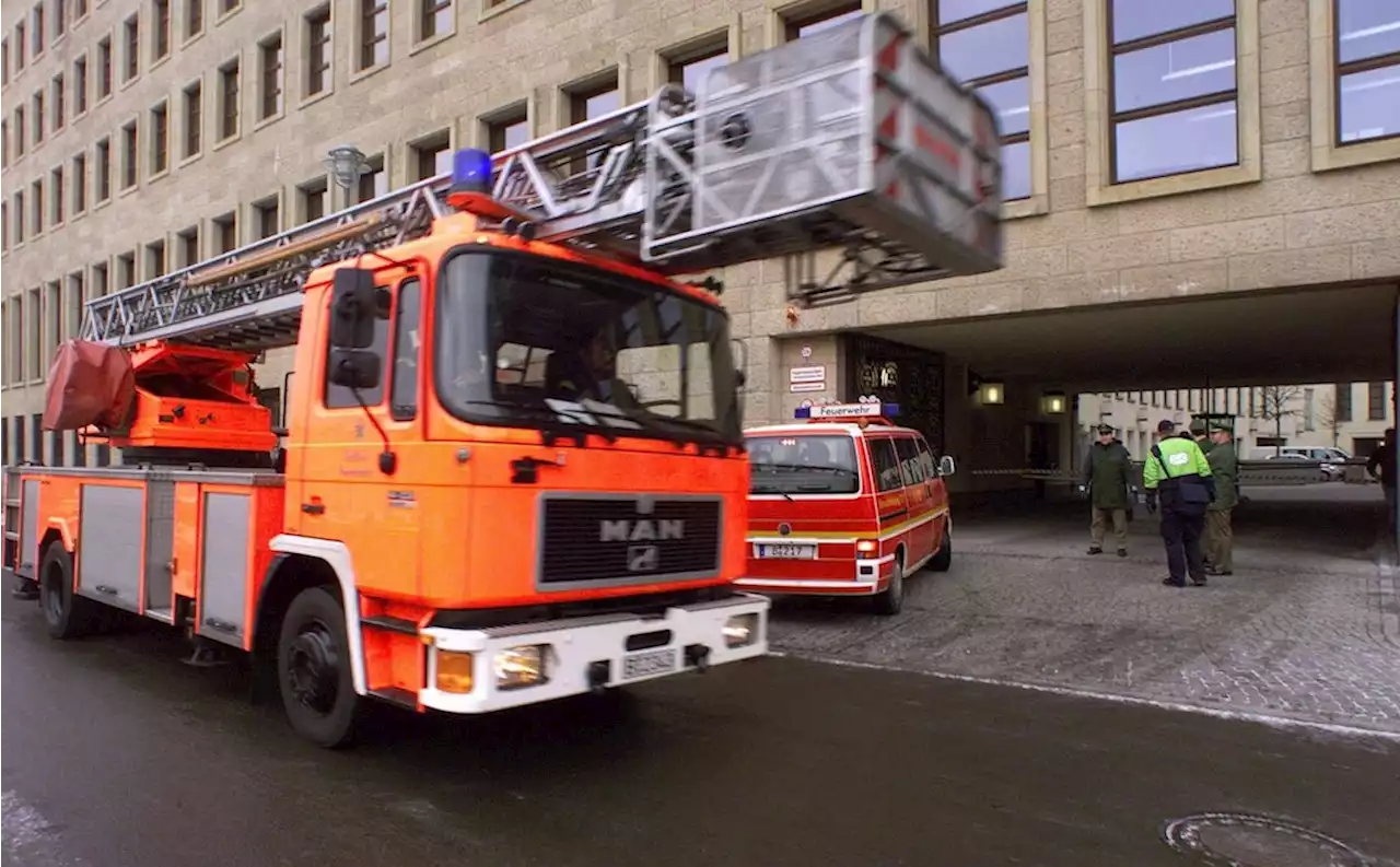 Pflegeeinrichtung in Berlin steht in Flammen: Mehrere Verletzte