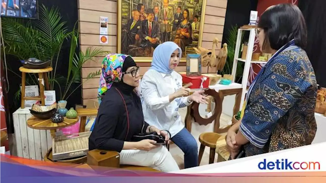 Nur Asia Uno Berbagi Pengalaman Kepada UMKM di Travex ATF Yogyakarta