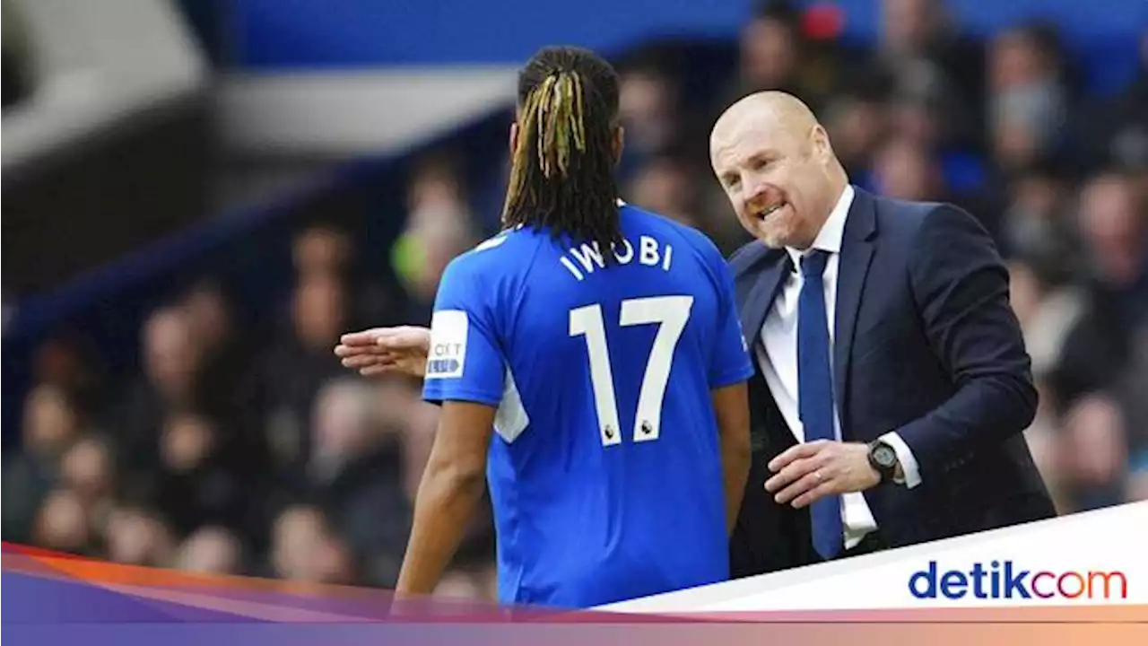 Dyche Datang, Everton Akhirnya Menang