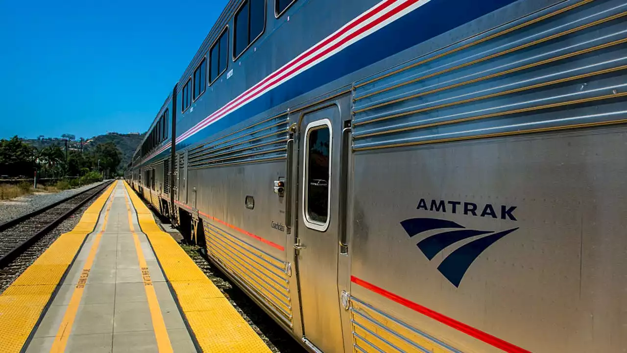 Amtrak's Pacific Surfliner service resumes between Los Angeles, San Diego