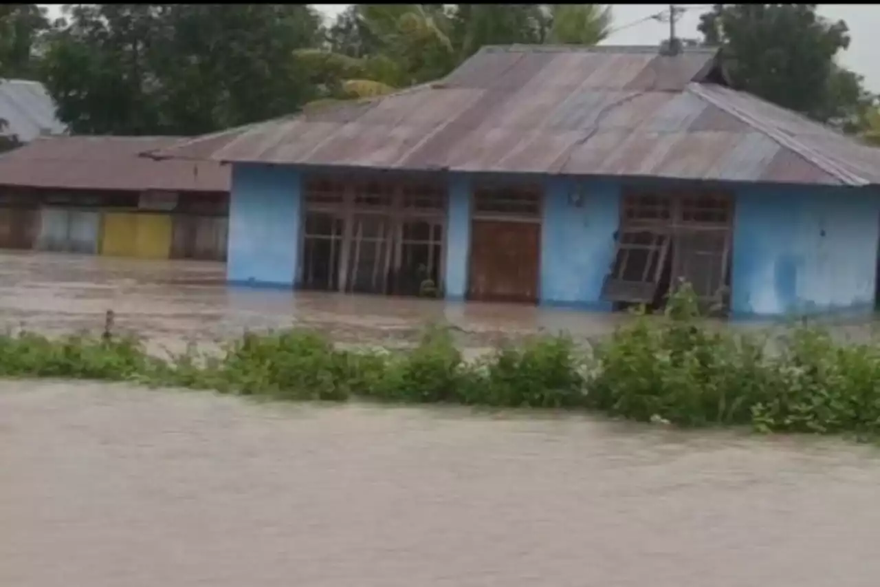 Jefry Manafe Minta Warga Kabupaten Kupang Mewaspadai Banjir Bandang dan Tanah Longsor