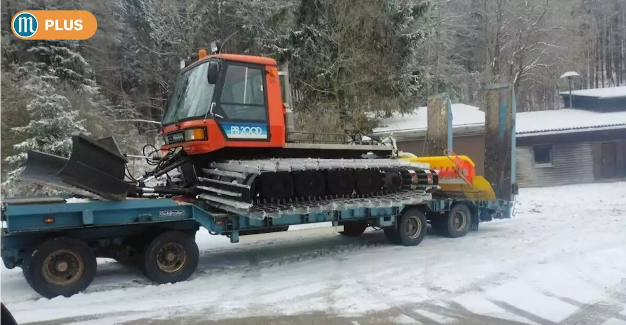 Abtransport der Pistenraupe in Unterhütte sorgt für Gerüchte – kein Betrieb des Skilifts?