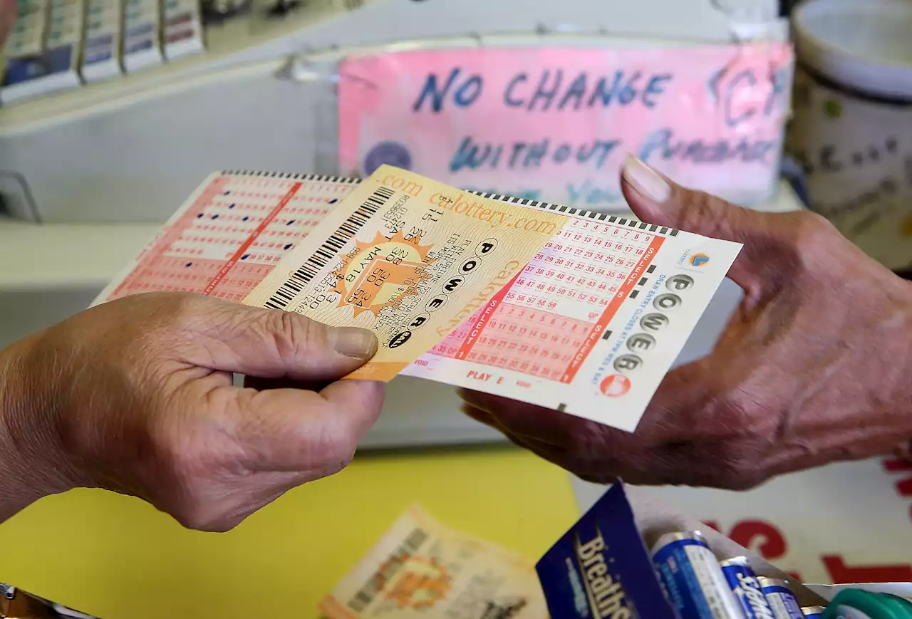 No Powerball Winner as Prize Soars to $747M