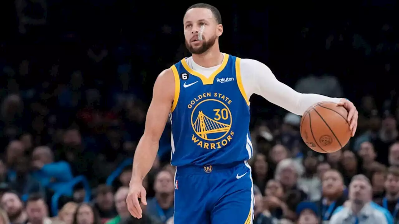 Warriors' Curry expected to miss multiple weeks