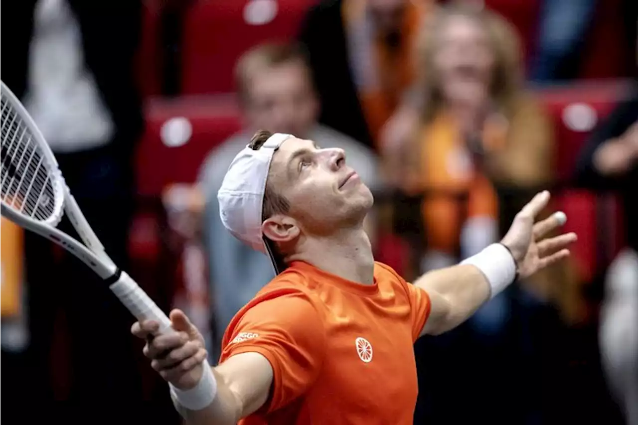 Volgepakte tribunes, uitzinnig publiek, winnend Oranje: de Davis Cup leeft weer