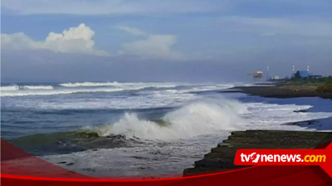 Waspada Gelombang Tinggi di Periran Laut Selatan Jabar-DIY