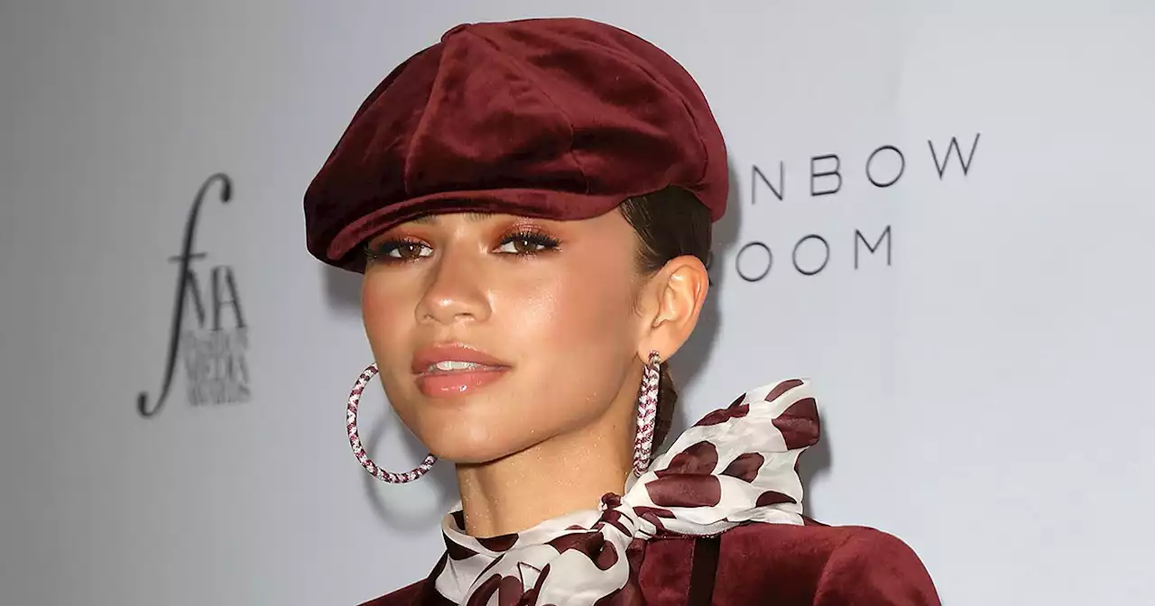 Boldly Blonde! Zendaya Lightens Her Chic Bob Ahead of SAG Awards: Photo