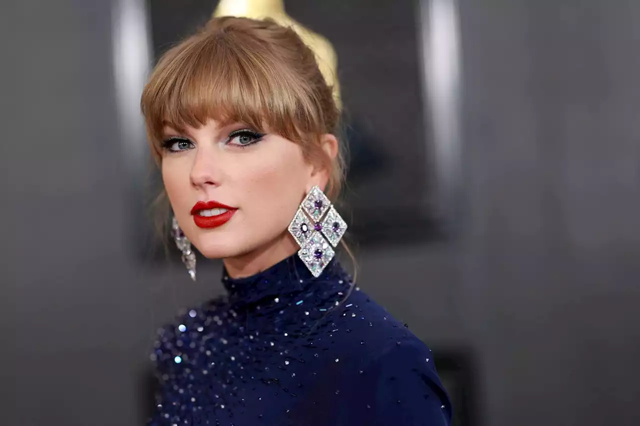 The Best Hair, Makeup, and Nails at the 2023 Grammy Awards