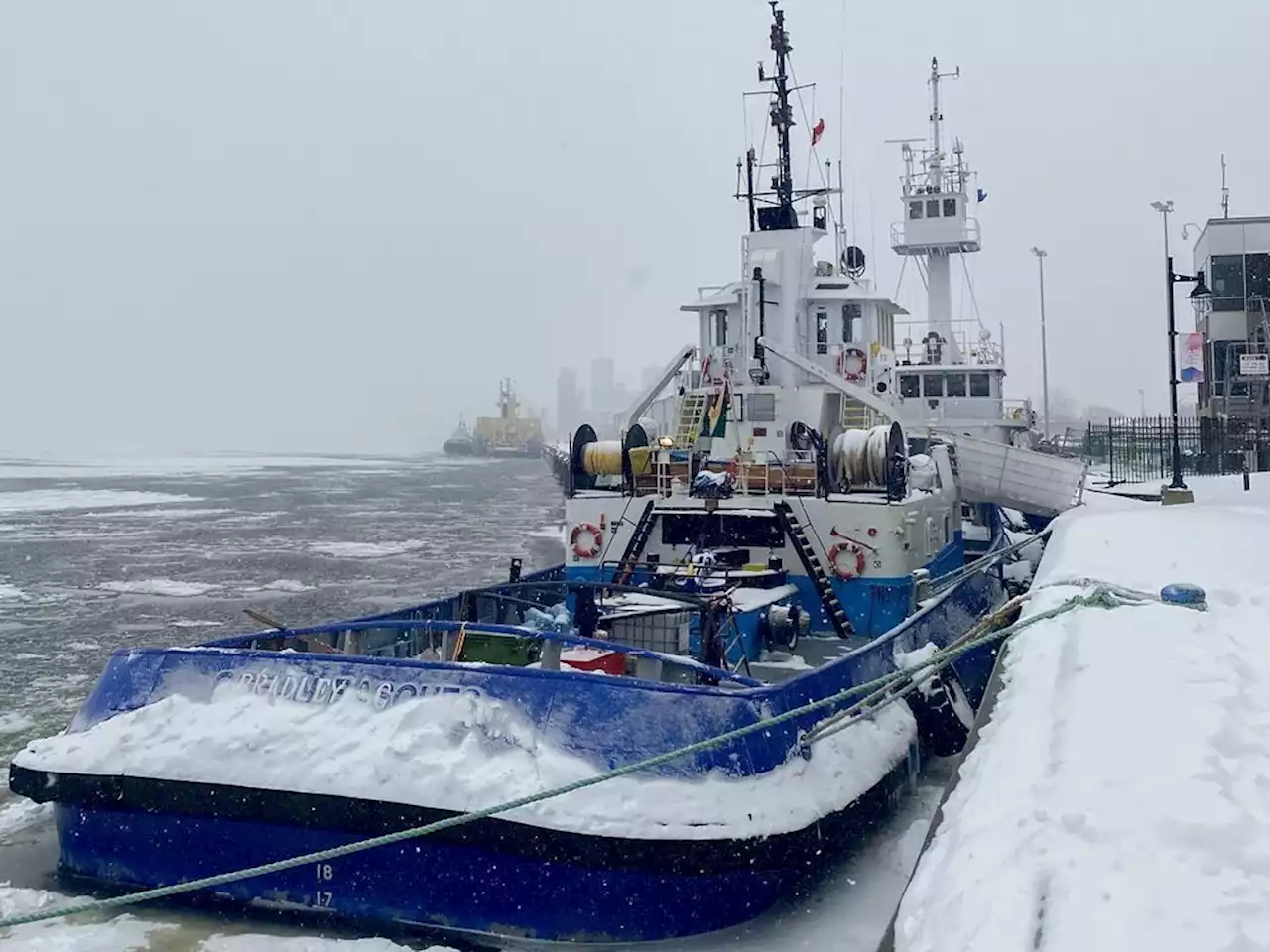 Advocates come together to help sailors stuck for months on tugboats in Quebec port