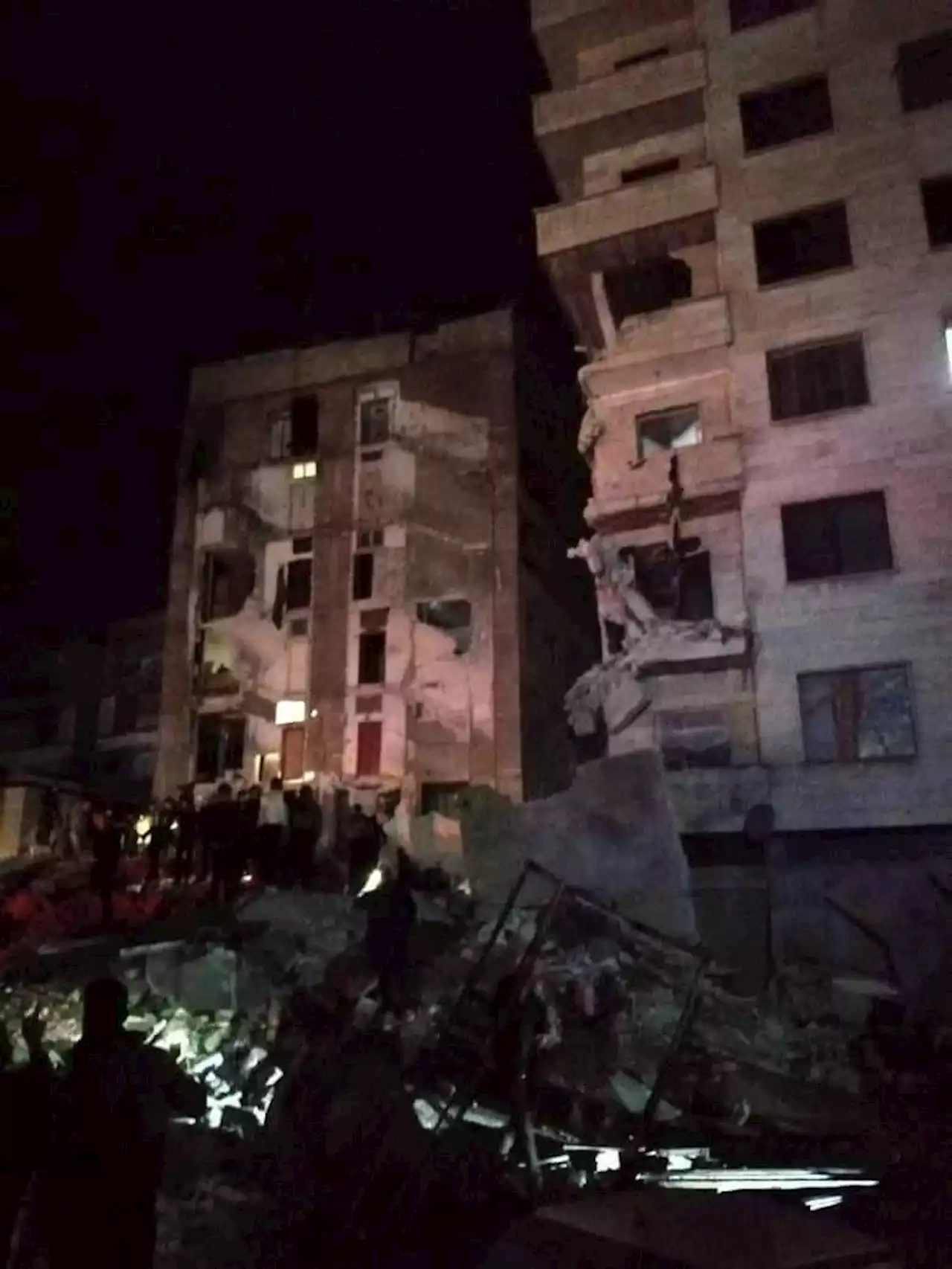 Turkey earthquake of magnitude 7.9 shakes central region, Syria