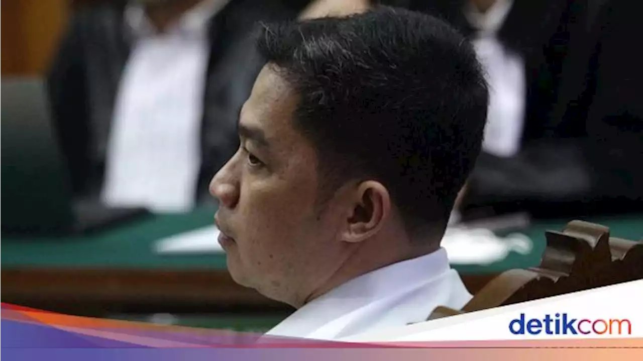 Bacakan Replik, Jaksa Tetap Tuntut AKBP Arif Dihukum 1 Tahun Penjara