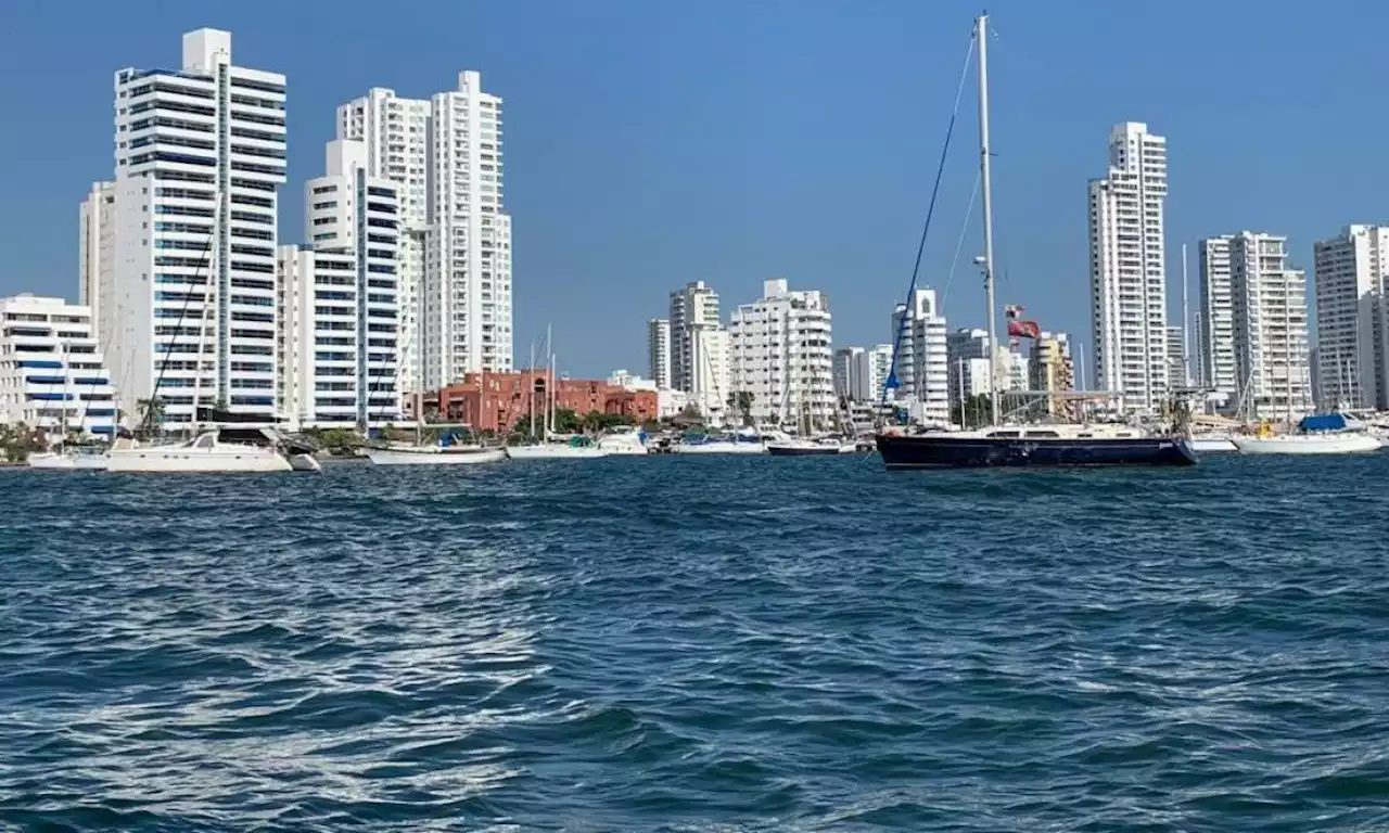 Cardique multa a Distrito por vertimientos residuales a Bahía de Cartagena