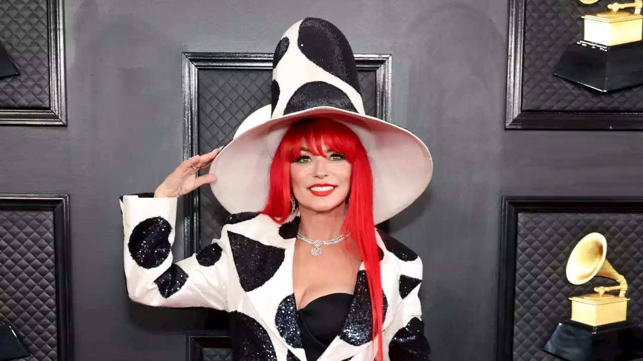 Shania Twain on Her Red Hair and Bold 2023 GRAMMYs Look (Exclusive)