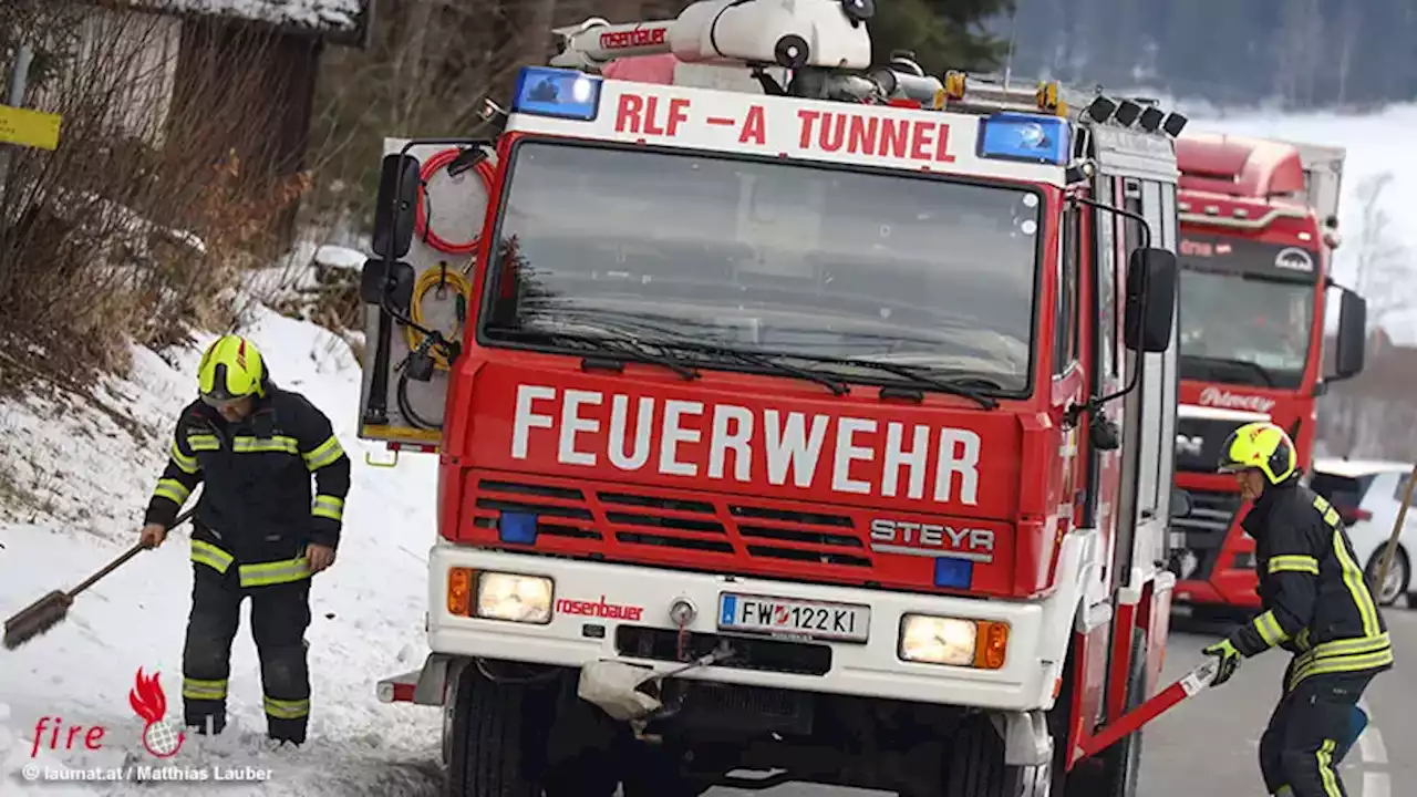 Oö: Flüchtender Lenker bei Verfolgungsjagd mit Polizei in Windischgarsten verunfallt