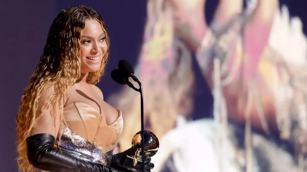 Beyoncé thanked the queer community while making Grammys history