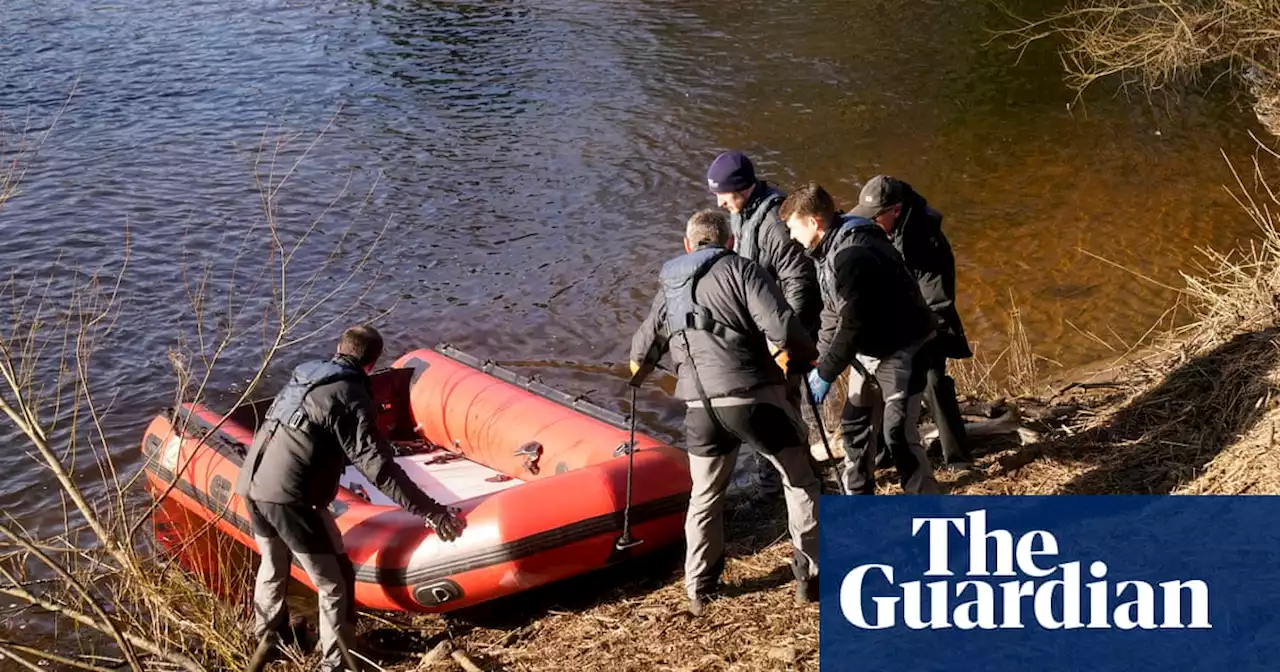 Nicola Bulley: search of River Wyre could take three days, says expert helping police