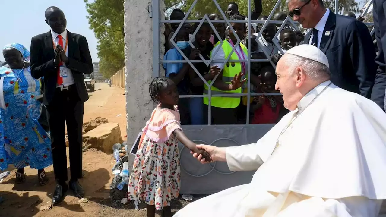 Pope to South Sudan's clergy: We need courageous souls ready to die for Africa