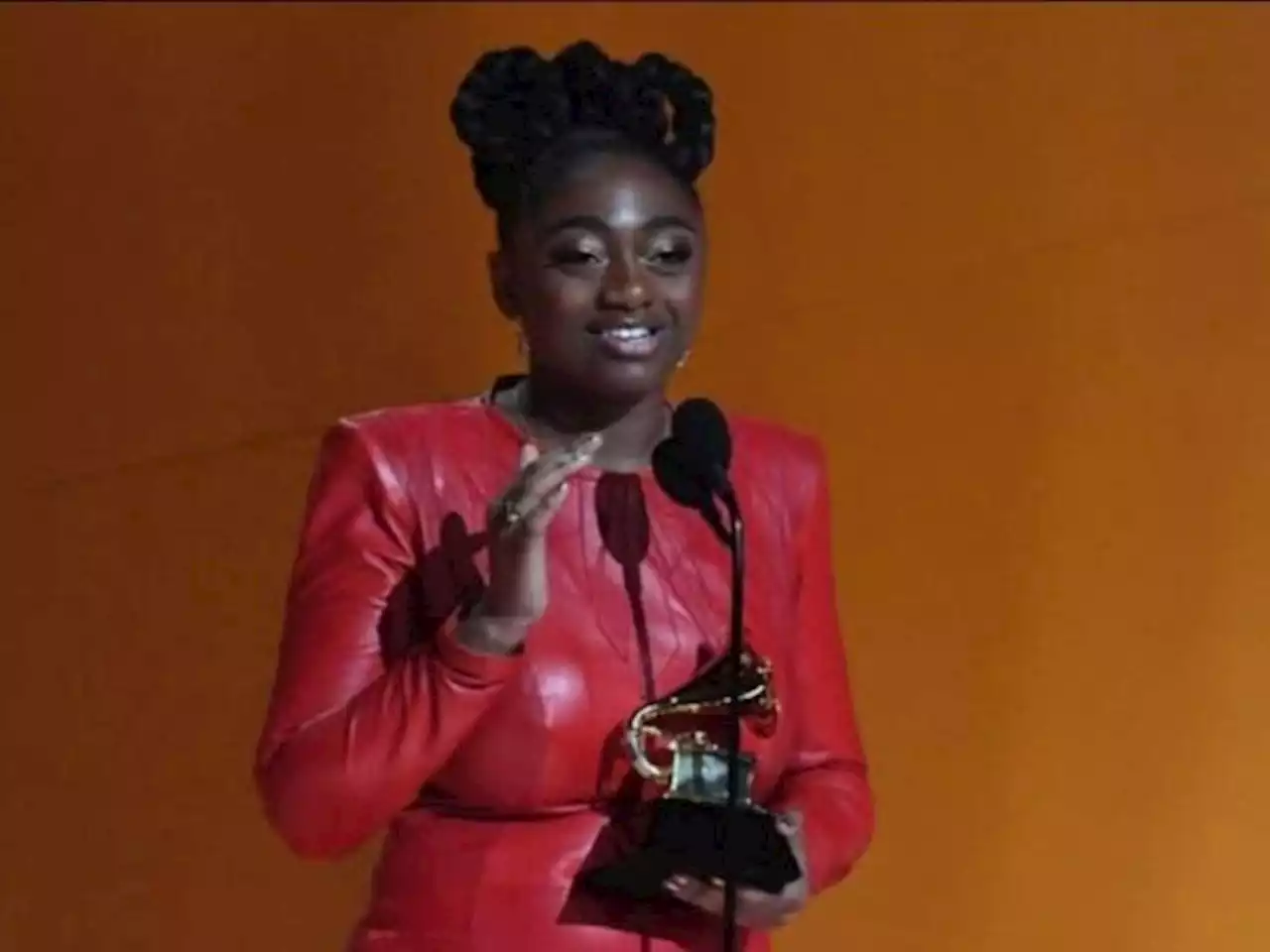 Sempat Viral di TikTok, Samara Joy Menang Penghargaan Grammy Awards